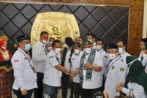 Partai Bulan Bintang Tiba di KPU Daftar sebagai Calon Peserta Pemilu 2024 