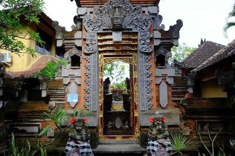 fakta tentang rumah adat bali