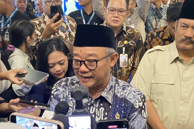 Beasiswa D4-S1 untuk Guru Dibuka, Bantuan Rp 3 Juta