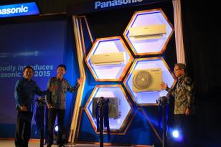 Produk terbaru Panasonic, penyejuk ruangan R32 dan R410A resmi diluncurkan Senin (22/1/2015) di Hotel Mulia Senayan, Jakarta.