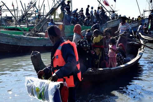 Malaysia Berencana Kembalikan Pengungsi Rohingya ke Laut