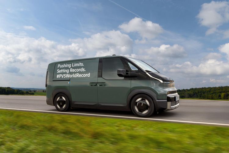 Kia PV5 Cargo meraih penghargaan dari Guinness World Records