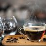 Bolehkah Minum Kopi dalam Keadaan Panas? Ini Pandangan Ulama