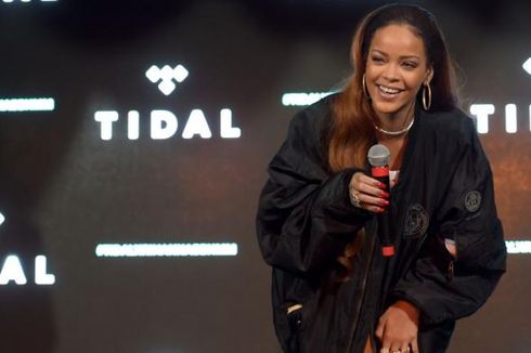 Rihanna Segera Rilis Produk 