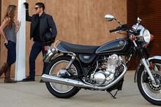 Yamaha Lirik ”Old School” dengan SR400