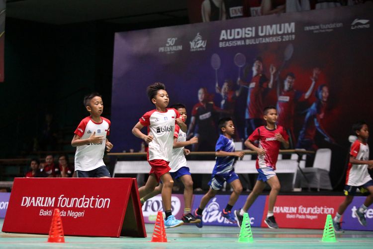 Para Peserta Audisi Umum Beasiswa Bulu Tangkis 2019 di GOR Djarum Jati, Kudus, Jawa Tengah, Jumat (23/11/2019)