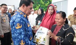 Ribuan KK Terima Bantuan Pangan dari Pemkab Tangerang Jelang Lebaran 2026