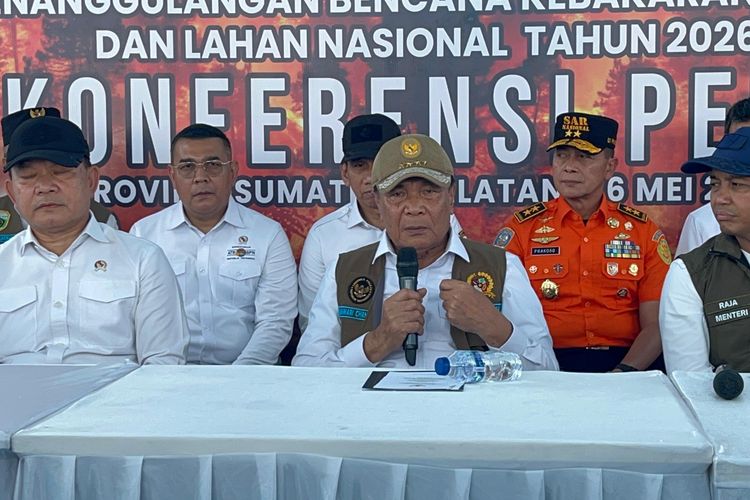 Tren Karhutla di Sumsel Turun, Menko Polkam: Jangan Bangga, Ini Kejadian Berulang