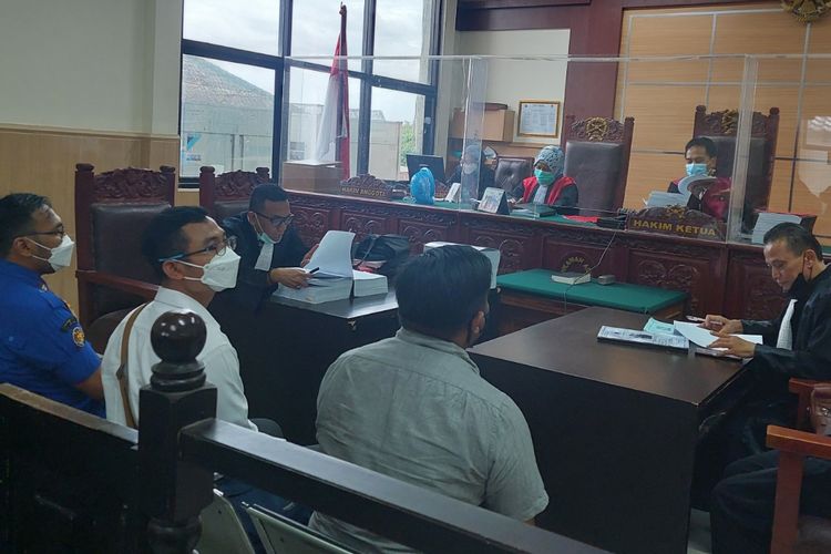 Suasana sidang kasus kebakaran Lembaga Pemasyarakatan Kelas I Tangerang yang digelar di Pengadilan Negeri Tangerang, Senin (7/3/2022).