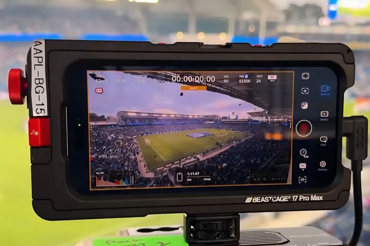 Apple juga diketahui menggunakan aplikasi Blackmagic Camera App untuk merekam video. Seluruh iPhone 17 Pro Max tersebut merekam dalam format Apple Log 2 dengan resolusi 1080p 60 fps.