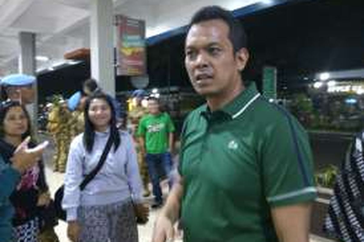 Faisal Ibrahim salah satu penumpang pesawat Batik Air dengan nomor penerbangan ID 7703 yang bertabrakan dengan pesawat lain di Bandara Halim Perdanakusuma, Jakarta Timur.