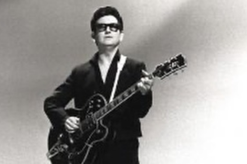 Lirik dan Chord Lagu All I Can Do Is (Dream You) - Roy Orbison