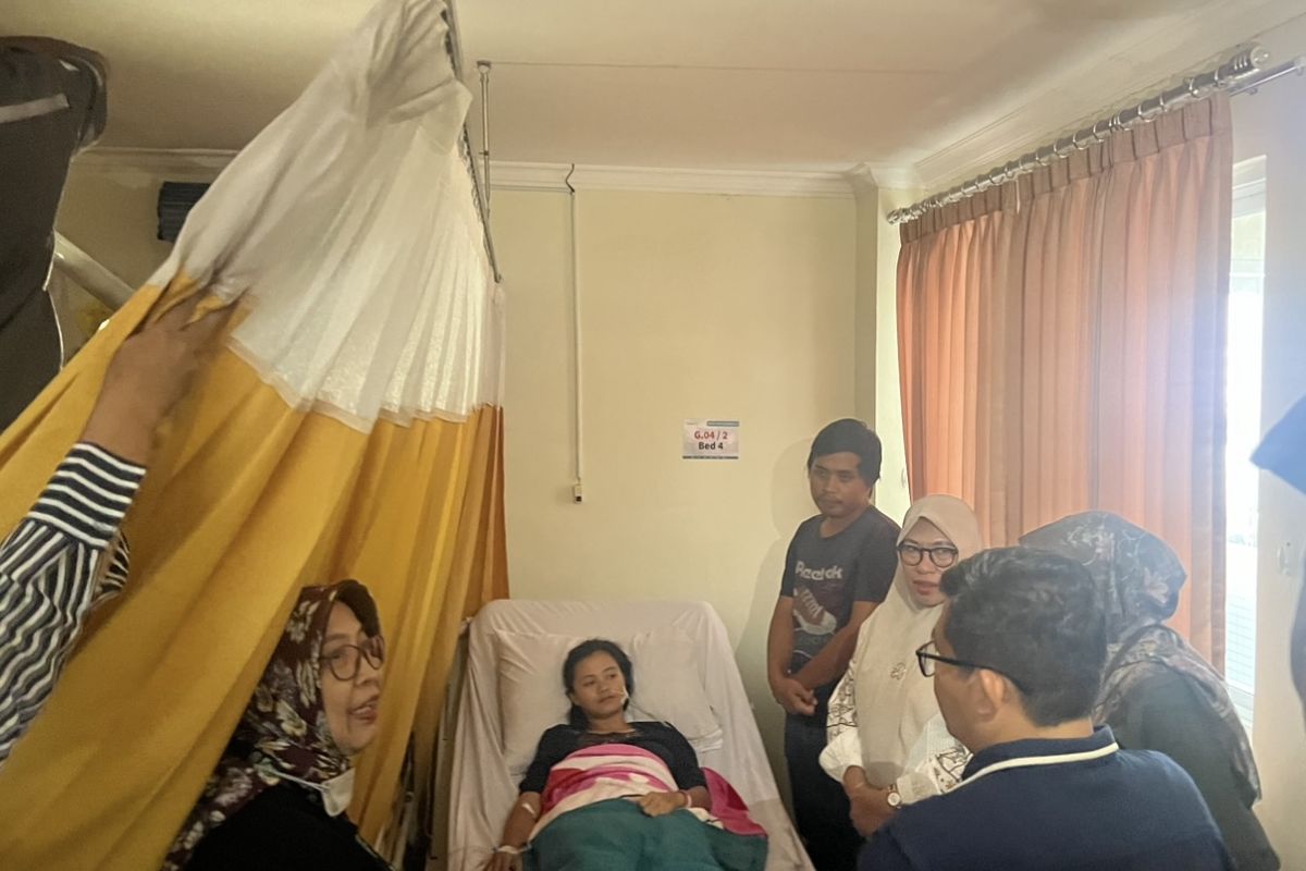 Yuli (27), warga Kelurahan Cipaku, Kota Bogor  jadi salah satu korban keracunan usai mengonsumsi makanan yang dibagikan saat acara peringatan haul salah satu tetangganya, Sabtu (1/6/2024) malam
