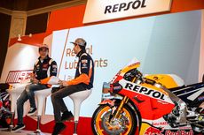 Marc Marquez Tak Pandang Bulu Bakal Libas Alex di Tikungan Terakhir