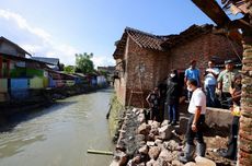 Kurangi Risiko Banjir, Tangkis Sungai Kali Lo Banyuwangi Ditinggikan 
