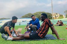 Persik Vs Arema FC, Rifad Marasabessy dan Charles Lokolingoy Cedera