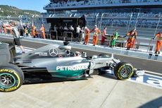 Hamilton dan Rosberg Masih Dominan di Rusia