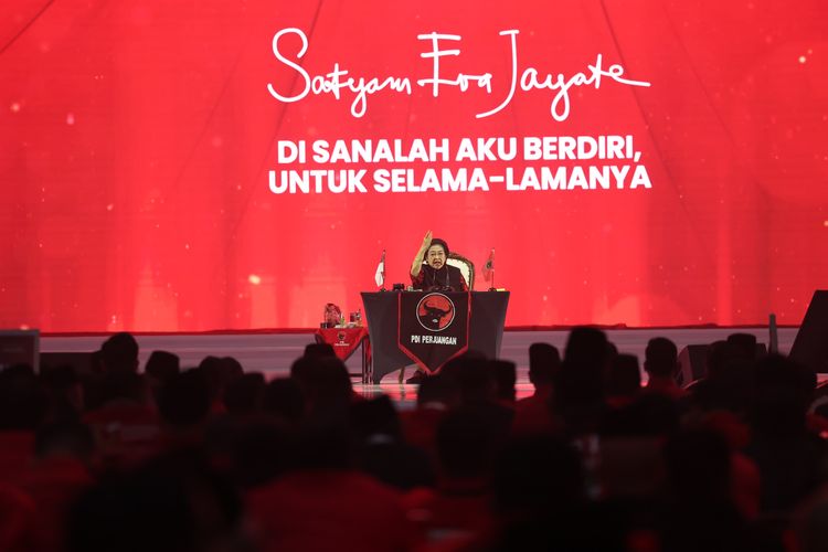Ketua Umum PDI-P Megawati Soekarnoputri saat memberikan arahan dan pidato dalam penutupan Rakernas PDI-P, Senin (12/1/2026) di Ancol, Jakarta.
