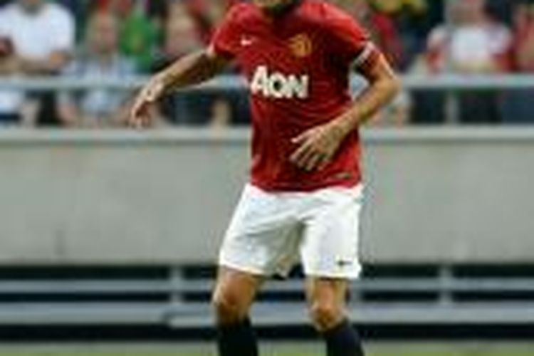 Bek Manchester United, Nemanja Vidic.