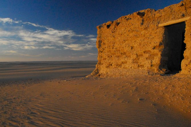 Bagi orang luar, Sahara dan Timbuktu seakan mengintip ke dalam dunia yang dulu pernah dikenal dan kini tiada.