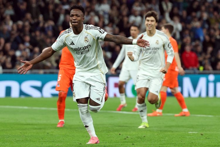 Penyerang Real Madrid, Vinicius Jr, merayakan gol ke gawang Real Sociedad. Hasil Liga Spanyol Real Madrid vs Real Sociedad bergulir di Estadio Santiago Bernabeu pada Minggu (15/2/2026).