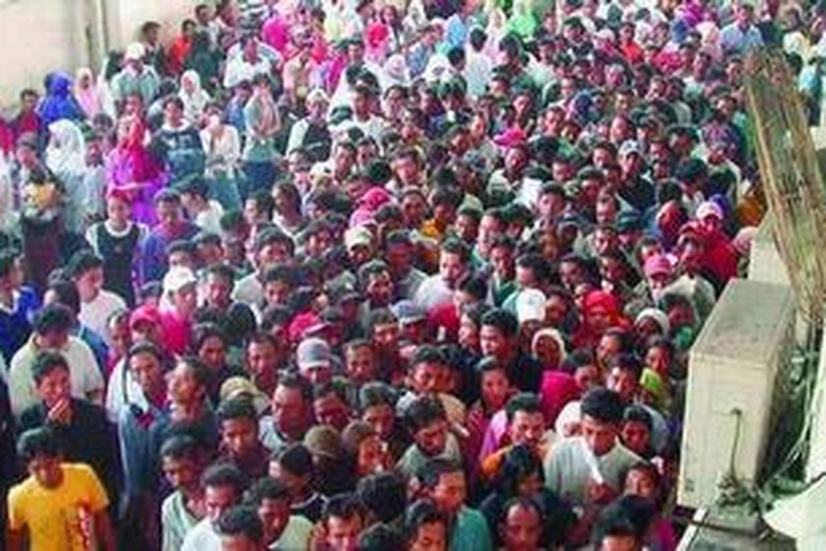 Ilustrasi: Malaysia mengambil keuntungan dengan keberadaan tenaga kerja murah dari Indonesia. 