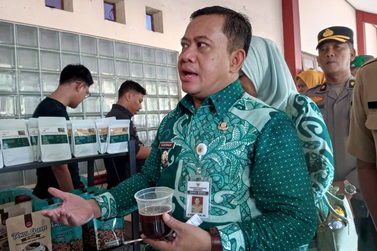 Beredar Isu Pungutan Rekrutmen Pabrik Sepatu di Pekalongan, Perusahaan Tegaskan Gratis
