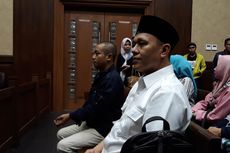Bupati Lampung Tengah Dituntut 4,5 Tahun Penjara