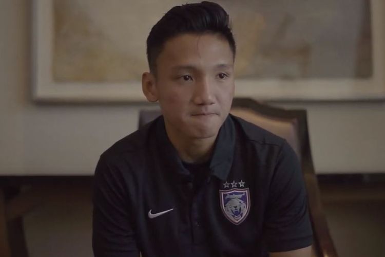 Gelandang muda Indoensia, Syahrian Abimanyu, berbicara kepada media klub setelah menuntaskan transfernya ke tim kuat Liga Malaysia, Johor Darul Tazim.