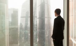 Efek 'Burnout' Manajer, Performa Karyawan Ikut Turun