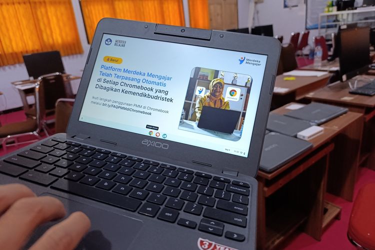 Saksi Sebut Pengadaan Chromebook Capai 98 Persen di Akhir Jabatan Nadiem