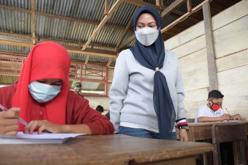 Tinjau Ujian Sekolah di Daerah Terpencil, Bupati Luwu Utara: Alhamdulilah Berjalan dengan Baik