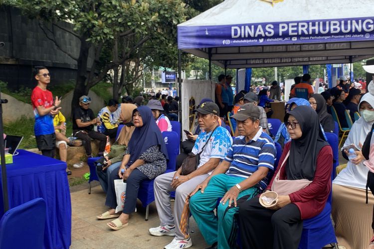 Demi Bisa Keliling Jakarta Gratis, Warga Berburu Kartu Transum, Ini Cara Daftarnya