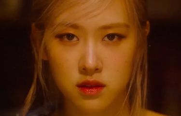 Rose BLACKPINK