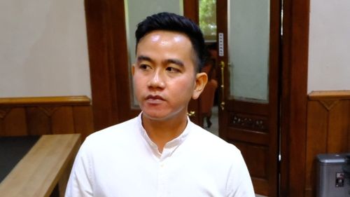 Pengamat Nilai Gibran Semestinya Mundur dari PDI-P