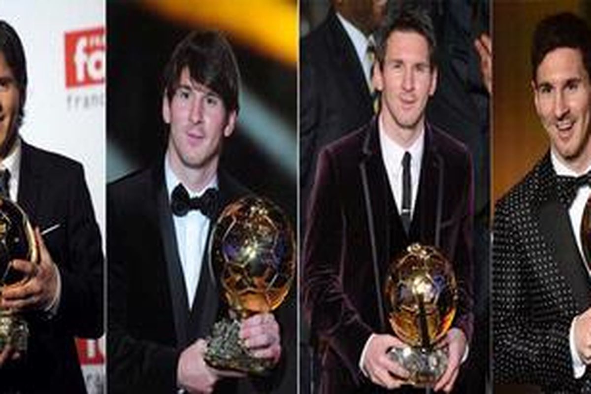 (Kiri ke kanan) Lionel Messi dengan penghargaan Pemain Terbaik Dunia dari 2009 hingga 2012. 