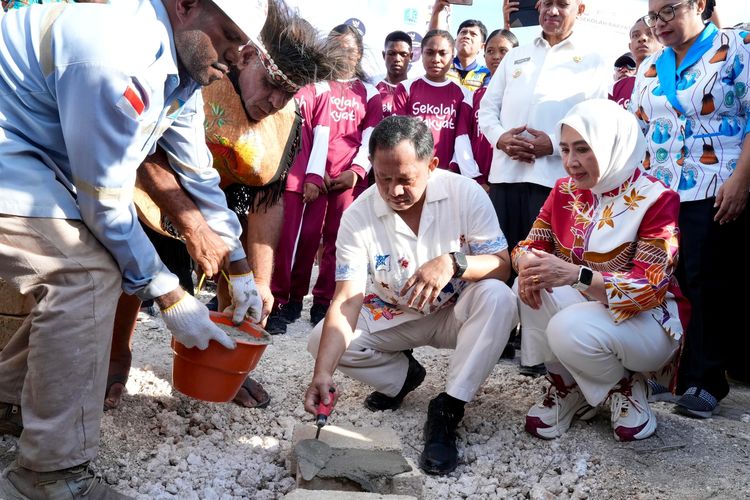 Dukung Program Prioritas Presiden, Mendagri Tito Lakukan Groundbreaking Sekolah Rakyat di Biak Numfor Papua