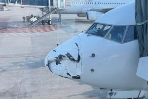 Moncong Pesawat Garuda Jakarta-Pekanbaru Penyok, Penumpang Kaget, Bandara Buka Suara