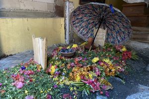 Kabar Duka, Takmad Pimpinan Suku Dayak Losarang Indramayu Tutup Usia