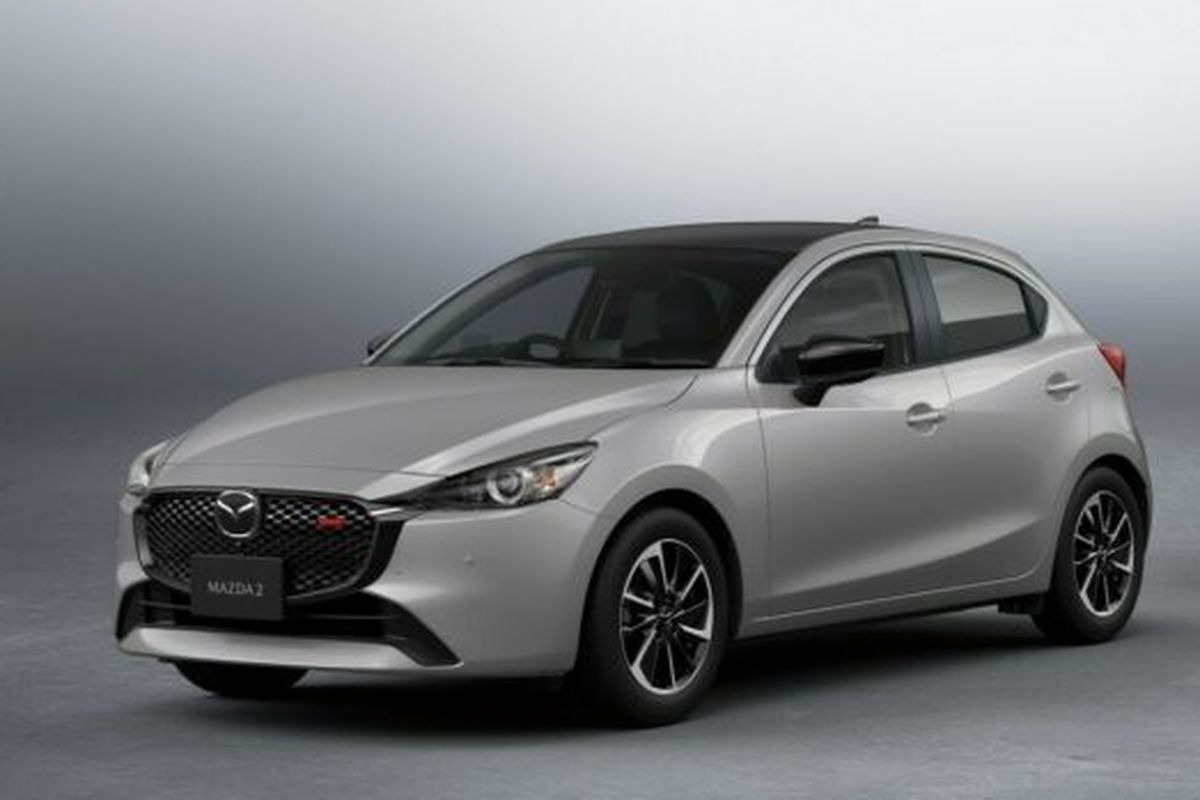 Mazda2 facelift model 2024