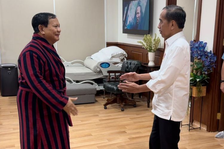 Prabowo Subianto telah menjalani operasi cedera kaki minggu lalu. 