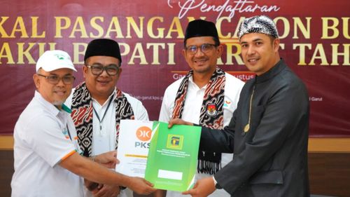 Daftar Ke KPU, Helmi-Yudi Yakin Menang Lawan Koalisi Gemuk KIM Plus