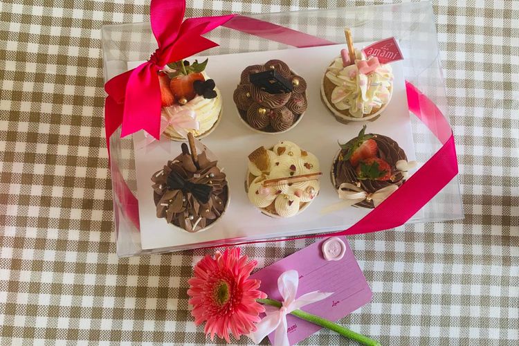 Cupcake menjadi menu andalan di toko kue Amami Sweets, Kota Malang, Selas (11/2/2025) siang.