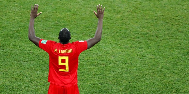 Ekspresi penyerang Belgia, Romelu Lukaku, seusai timnya mengalahkan Jepang dalam laga babak 16 besar Piala Dunia 2018 di Rostov Arena, Rostov-On-Don, Rusia pada 2 Juli 2018.
