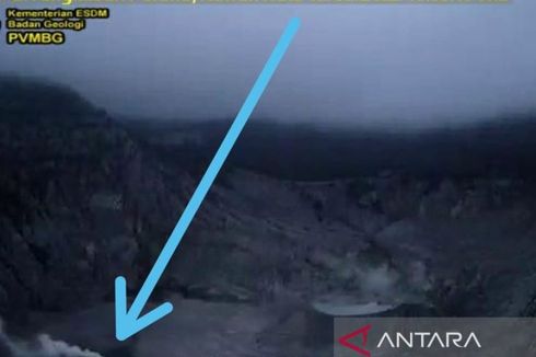 Gunung Tangkuban Parahu Semburkan Asap Putih, Ini Penyebabnya Kata PVMBG