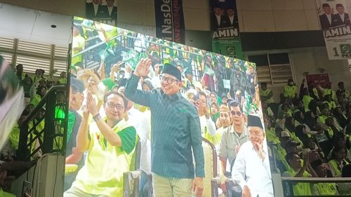 Jusuf Kalla Hadiri Konsolidasi Akbar Relawan Anies-Muhaimin di Jatim