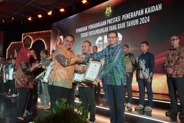 MHU meraih penghargaan bergengsi pada ajang Penerapan Kaidah Teknik Pertambangan Mineral dan Batubara yang Baik Tahun 2024 atau GMP Award 2024 yang diselenggarakan Kementerian Energi dan Sumber Daya Mineral (ESDM). 