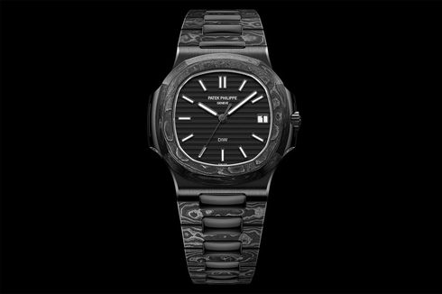 Patek Philippe Nautilus 5711 Kustom dengan Bahan Karbon, Hasilnya?