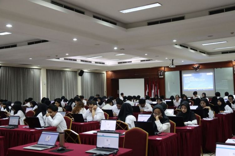 Sebanyak 305 pengawas diterjunkan untuk memastikan pelaksanaan seleksi PUT Non-PNS 2025 berjalan lancar, tertib, dan berintegritas.