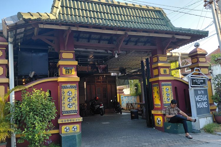 Rumah-Rumah Megah Saudagar Batik Laweyan Masih Bertahan, Begini Cara Pewaris Menjaga Warisannya